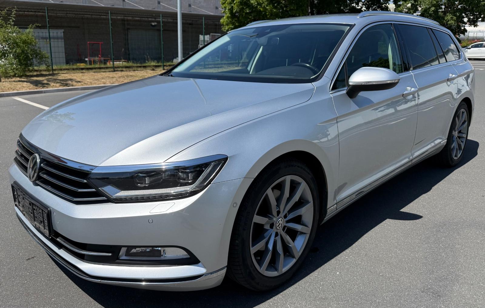 Volkswagen Passat 2.0 TDI 4Motion *HIGHLINE*NAVI*LEDER*