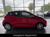 Toyota Aygo AYGO x-play touch - Toyota: Aygo