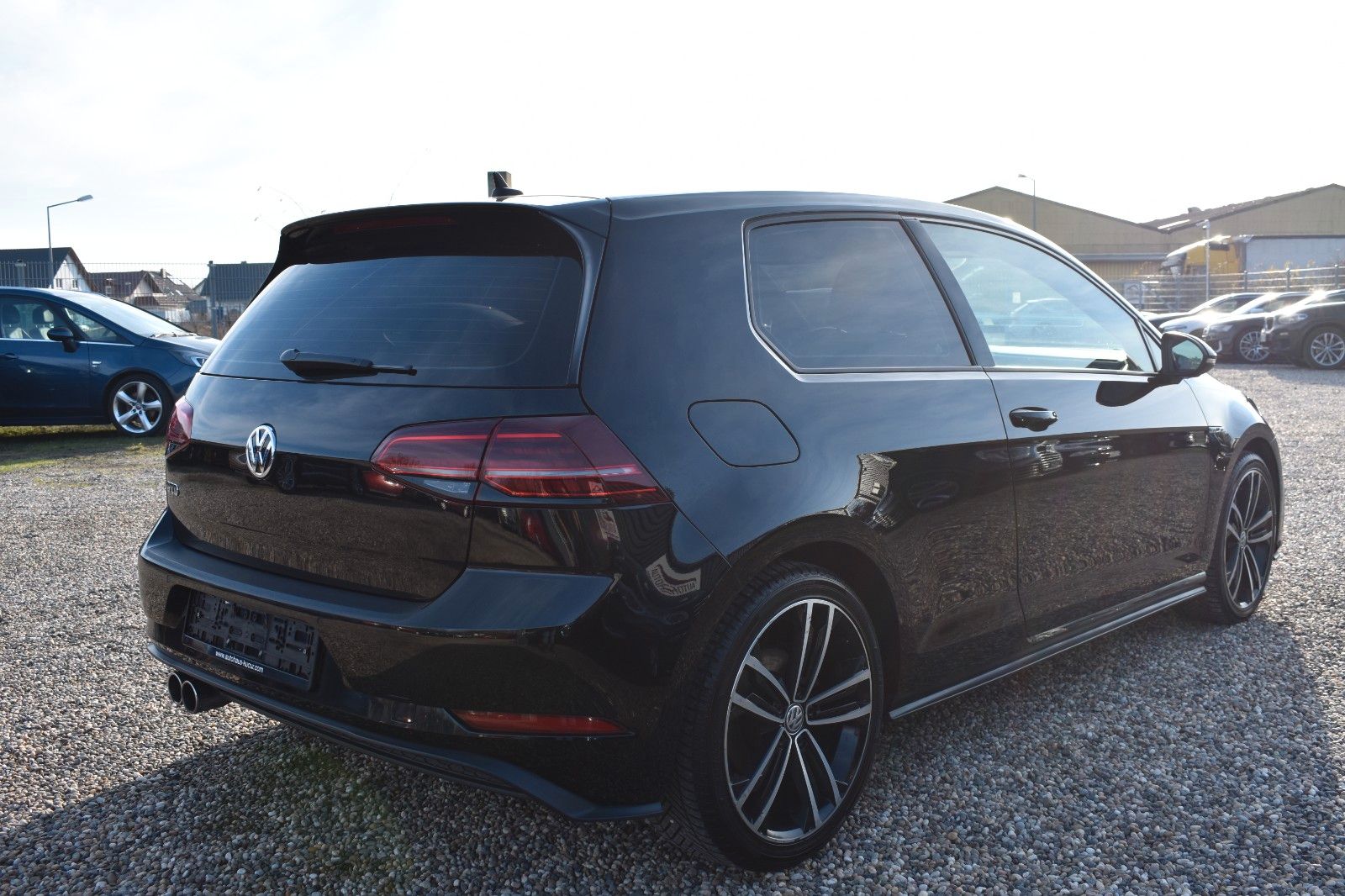 Fahrzeugabbildung Volkswagen Golf VII Lim. GTD BMT/Start-Stopp DYNAUDIO