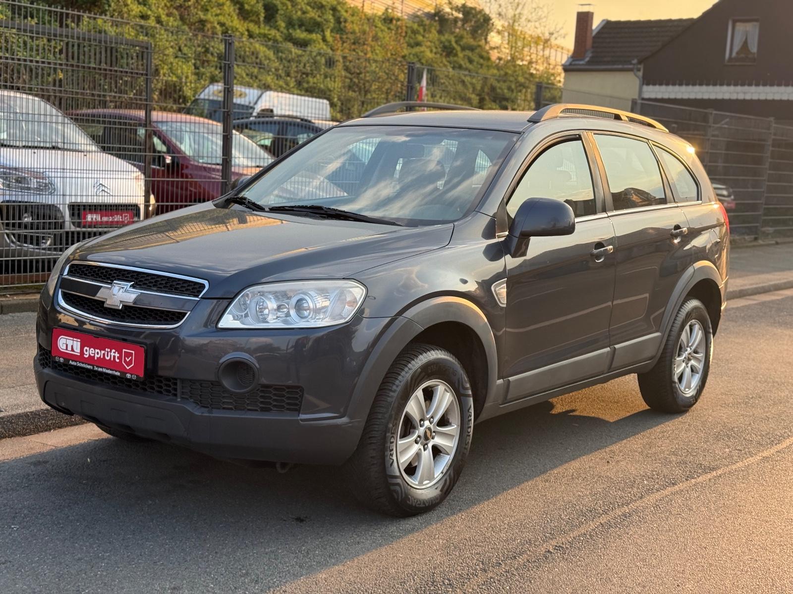 Chevrolet Captiva 2.4 LS 2WD TÜV NEU SCHECKHEFT 1HAND LPG