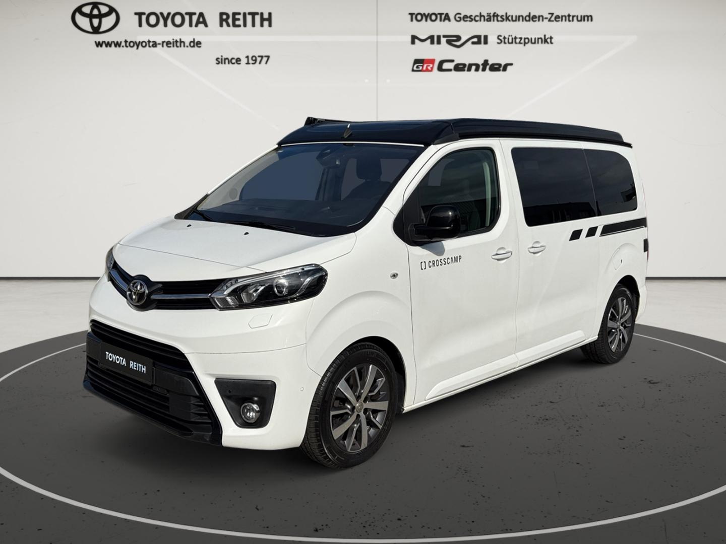 Toyota Proace VERSO CROSSCAMP L1 Team D 2,0 D-4D Apple 