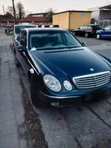 Mercedes-Benz Mercedes E Klasse 240 - gebrauchte Mercedes-Benz E 240 aus dem Jahr 2005