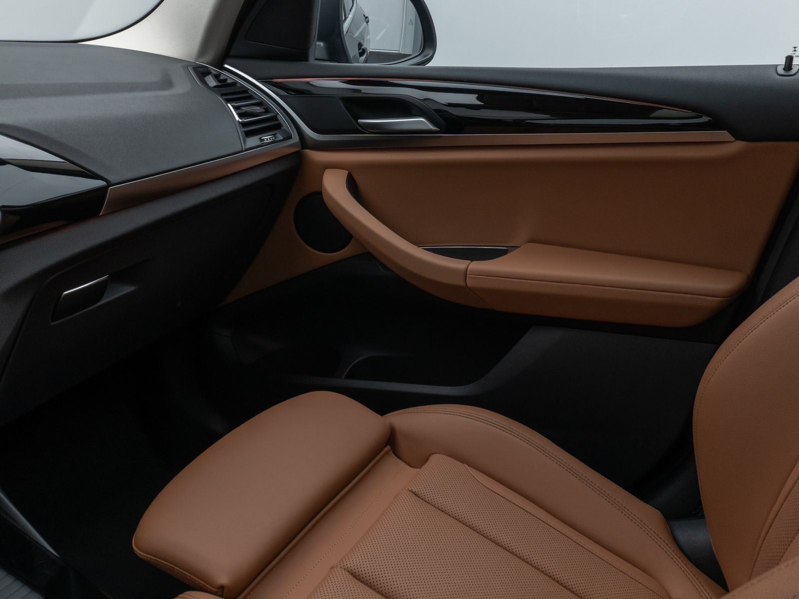 Fahrzeugabbildung BMW X3 xD20d Panoram 360°DAB HiFi Leder Sport 18Zoll