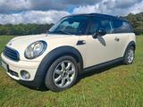 MINI COOPER CLUBMAN COOPER - weiße MINI COOPER_CLUBMAN