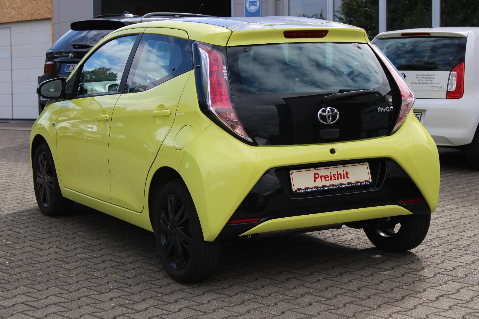 Toyota Aygo AYGO x-cite 4Türer+Kamera+MFL