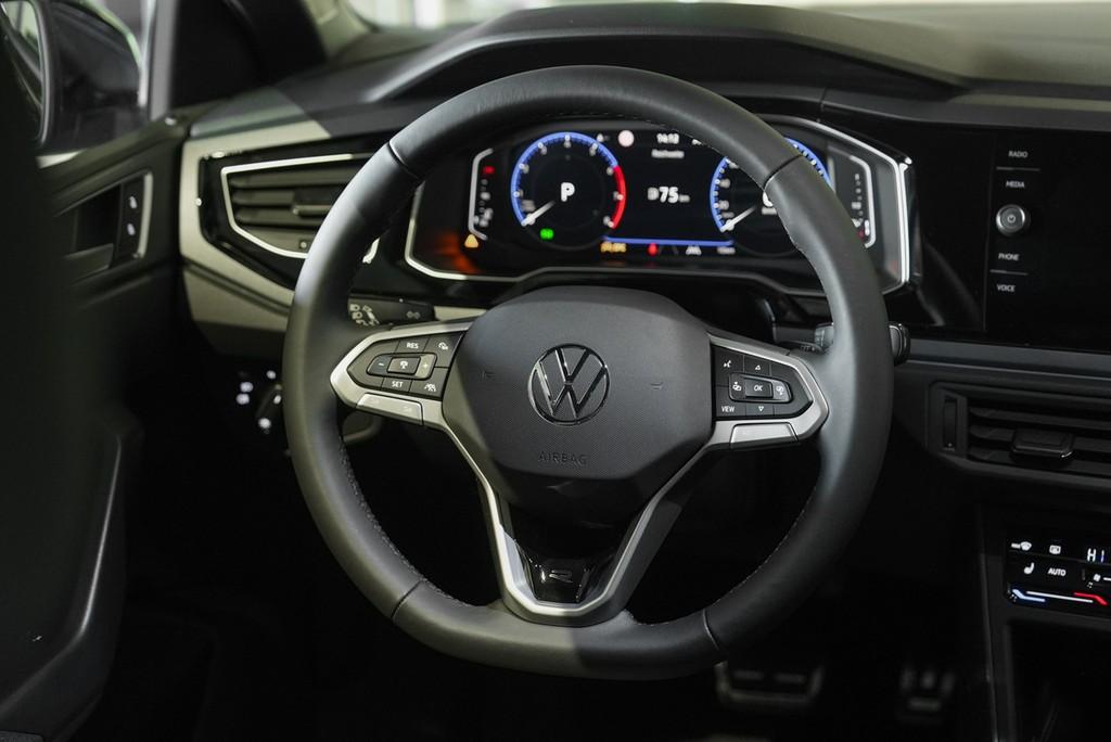 Volkswagen Polo 1,0 l TSI DSG R-Line NAVI Technik-Paket WR, миниатюра 13