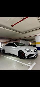 Mercedes-Benz CLA 45 AMG Mercedes-AMG CLA 45 4MATIC DCT Me... - gebrauchte Mercedes-Benz CLA 45 AMG aus dem Jahr 2017