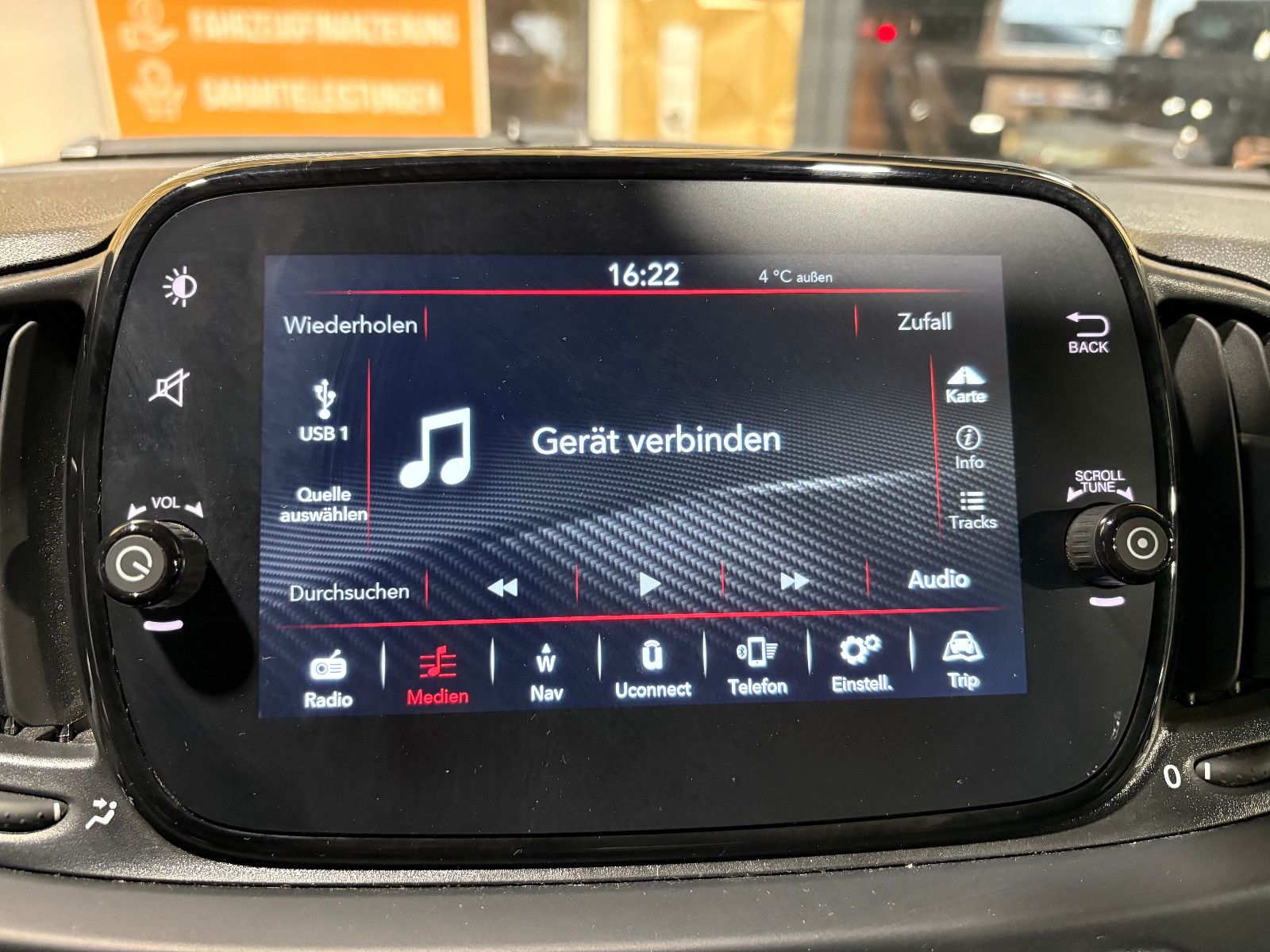 Fahrzeugabbildung Fiat ABARTH/595C/TURISMO/NAVI/APPLE-CAR/LED/PDC