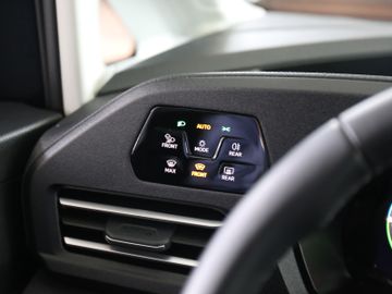 Volkswagen Caddy eHybrid DSG GOAL LED NAVI ACC KAMERA AHK