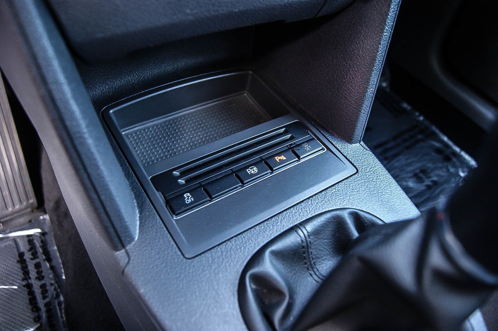 Fahrzeugabbildung Volkswagen Touran 1.4 TSI PARKLENKASSISTENT WINTER 1.HAND