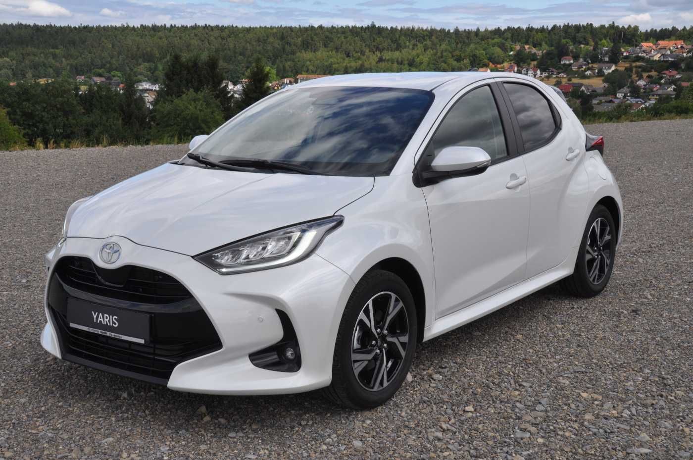 Toyota Yaris Hybrid 5-Türer 116 1.5 VVT-i Teamplayer