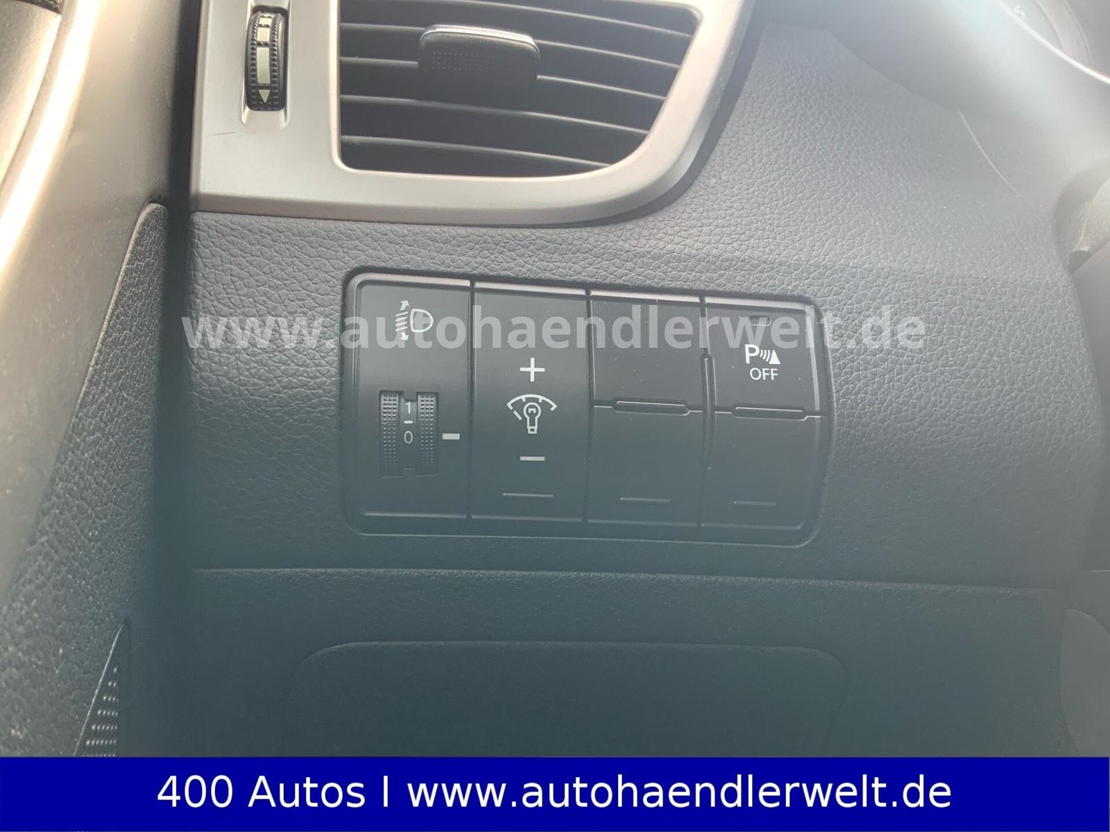 Hyundai i30 2015 — photo 15