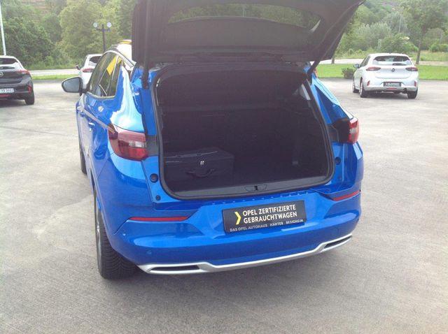 Opel Grandland 1.6 Turbo Hybrid4 AT Ultimate, миниатюра 13