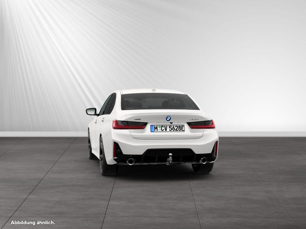 BMW 330 - Bild 9