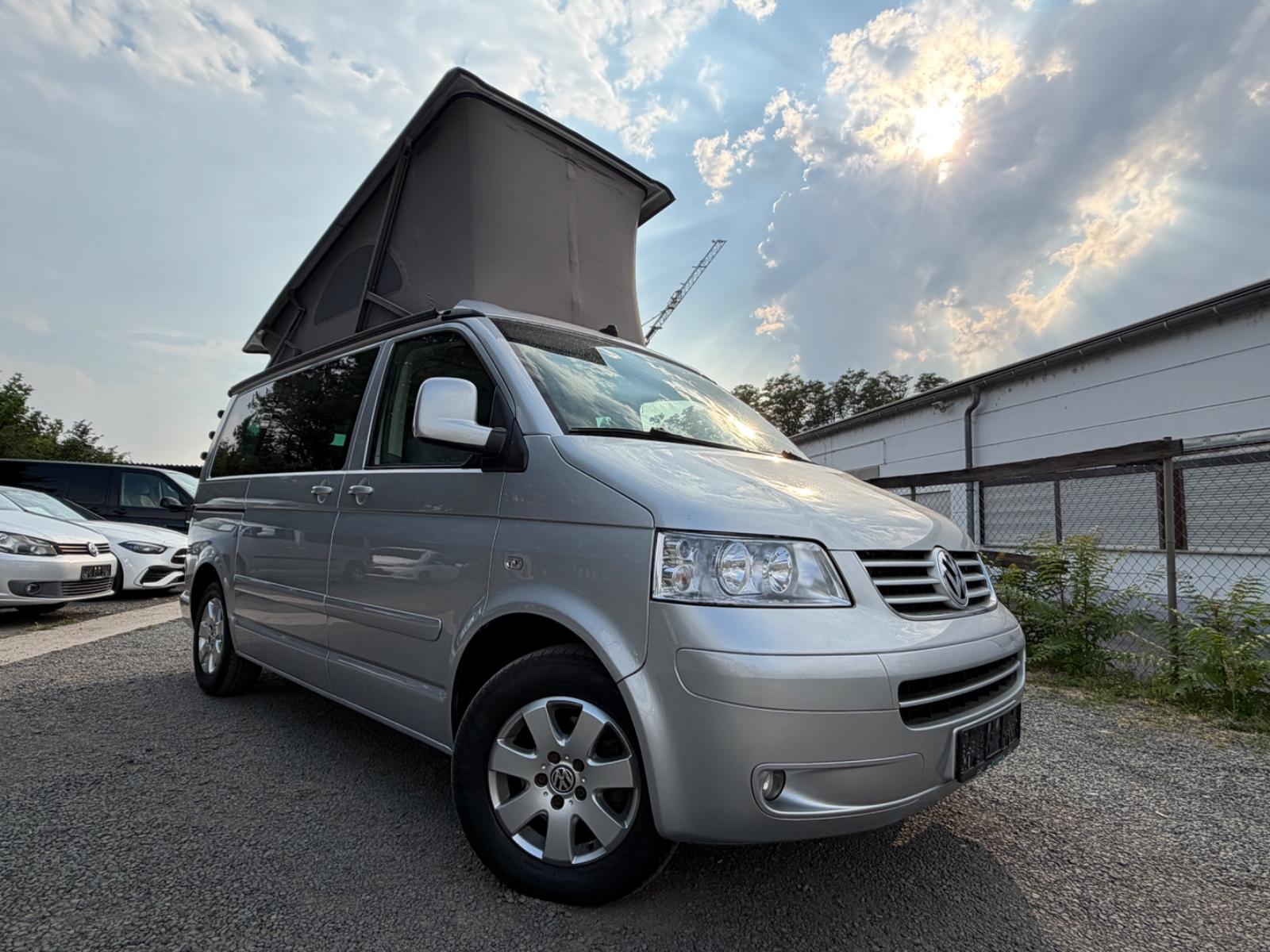 VOLKSWAGEN T5 CALIFORNIA COMFORTLINE 2.5 TDI 174ch BVM Sièges chauffants Toit relevable