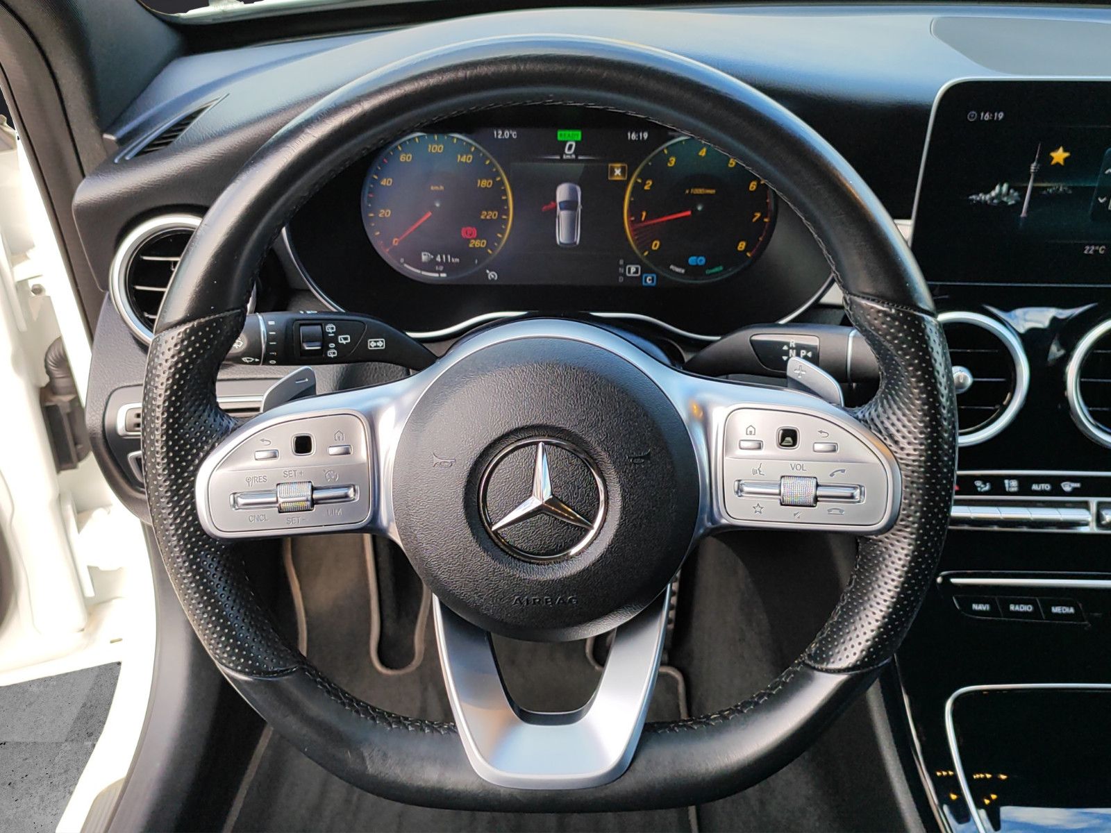 Fahrzeugabbildung Mercedes-Benz C 200 T*AMG-Line*Navi*Night-Paket*Keyless-Go*