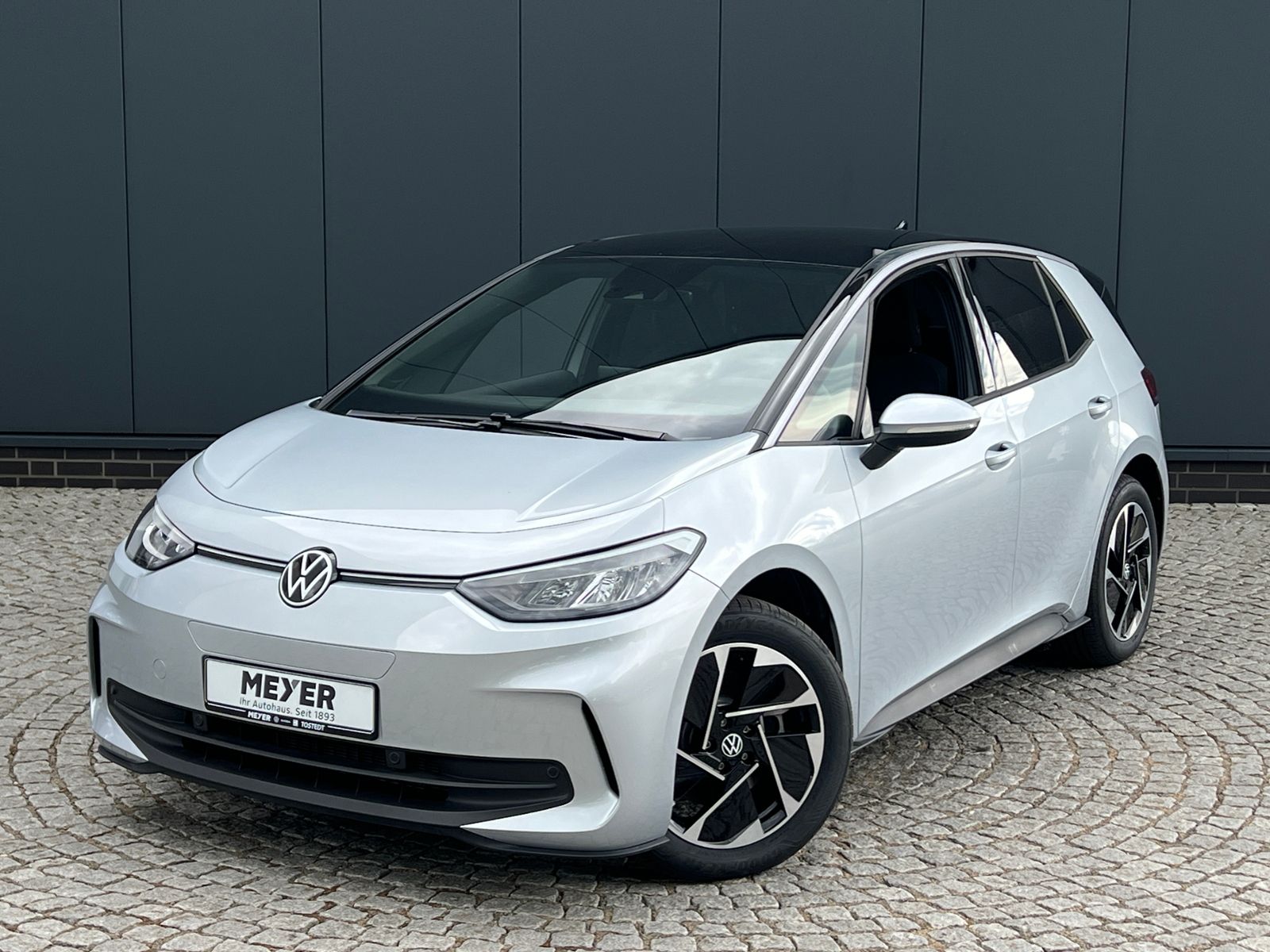 Fahrzeugabbildung Volkswagen ID.3 Pure 52 kWh *LED, Navi, ACC, Komfort-Paket*