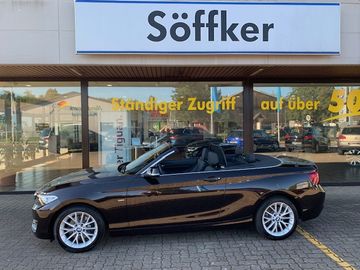 Fotografie BMW 220 i Cabrio Luxury Line Automatic Leder Navi