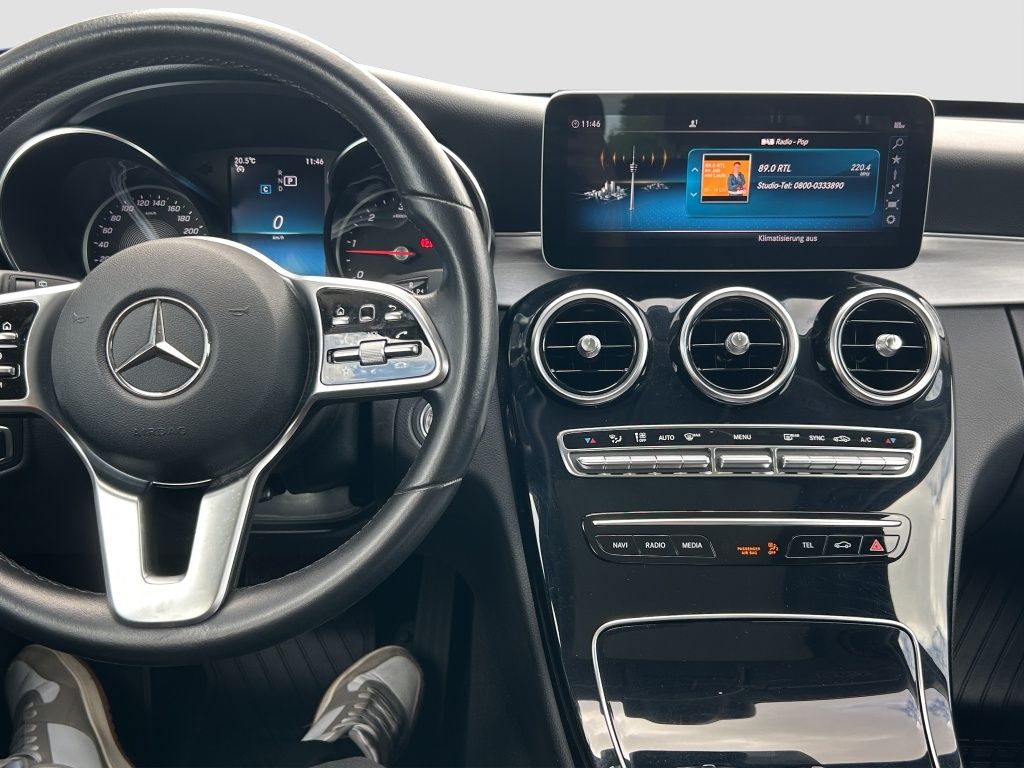 Fahrzeugabbildung Mercedes-Benz C 220 d T-Modell Avantgarde*COMAND*PanoDach*AHK