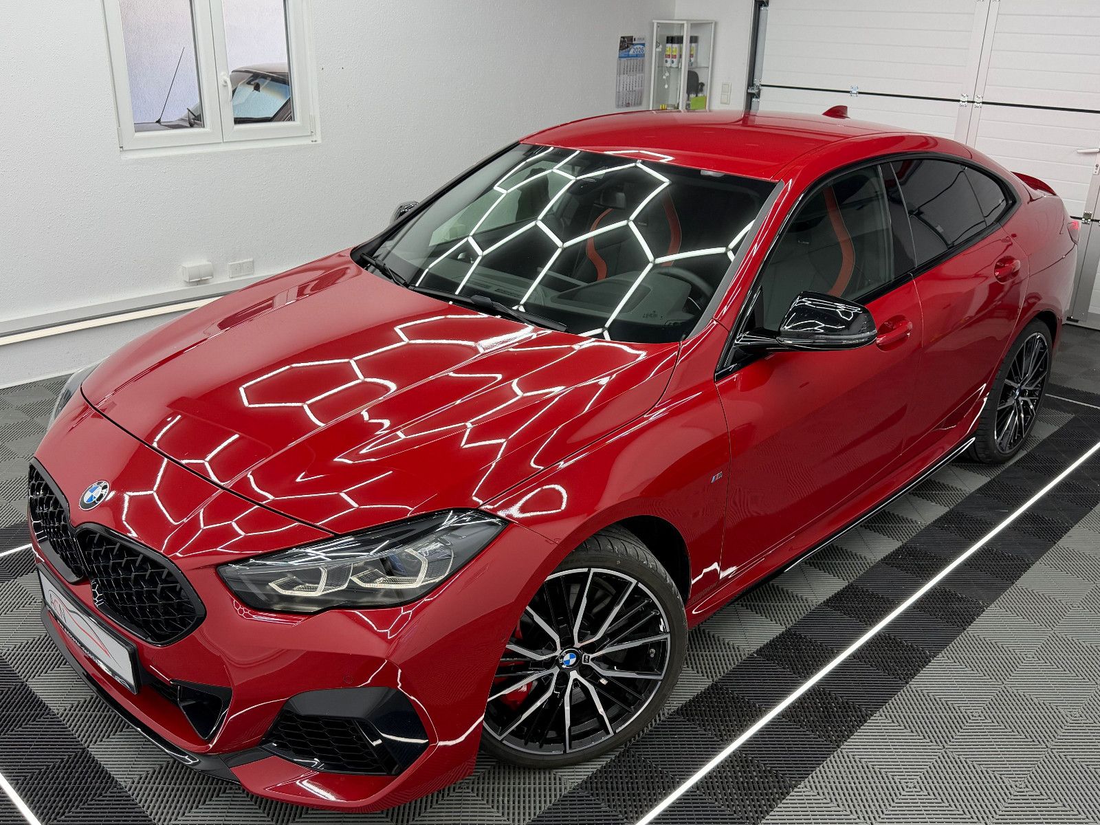 Fahrzeugabbildung BMW M235 i xDrive Edition ColorVision/H&K/HuD/DE FZG