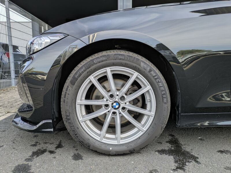 BMW 3 Series 2024