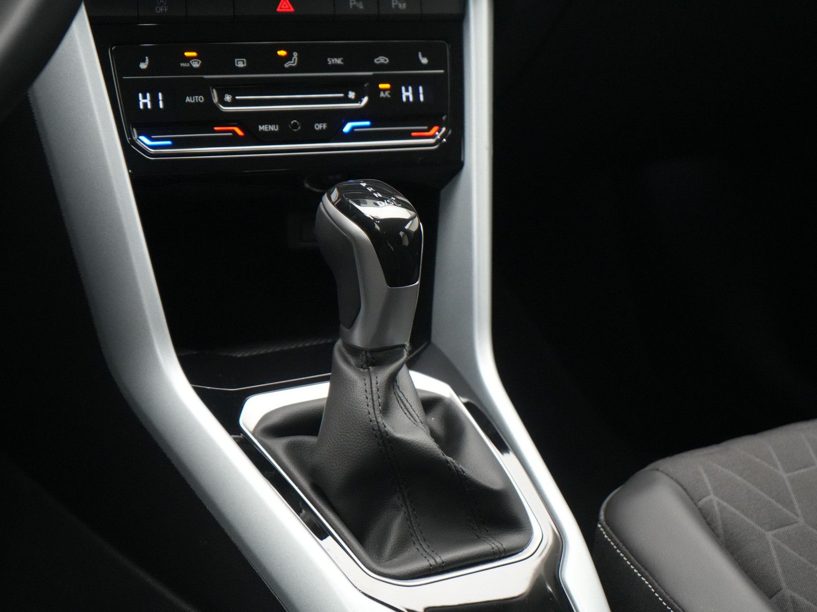 Volkswagen T-Roc - Bild 11