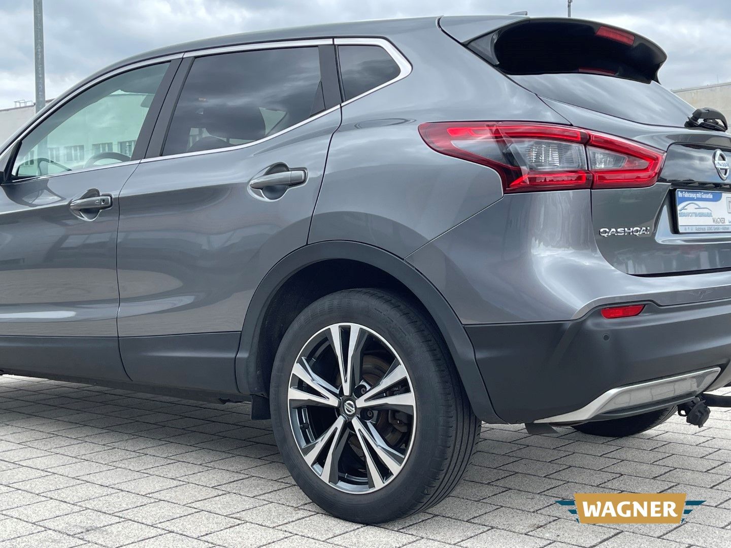 Fahrzeugabbildung Nissan Qashqai N-Connecta SHZ Tempomat 360°Kamera