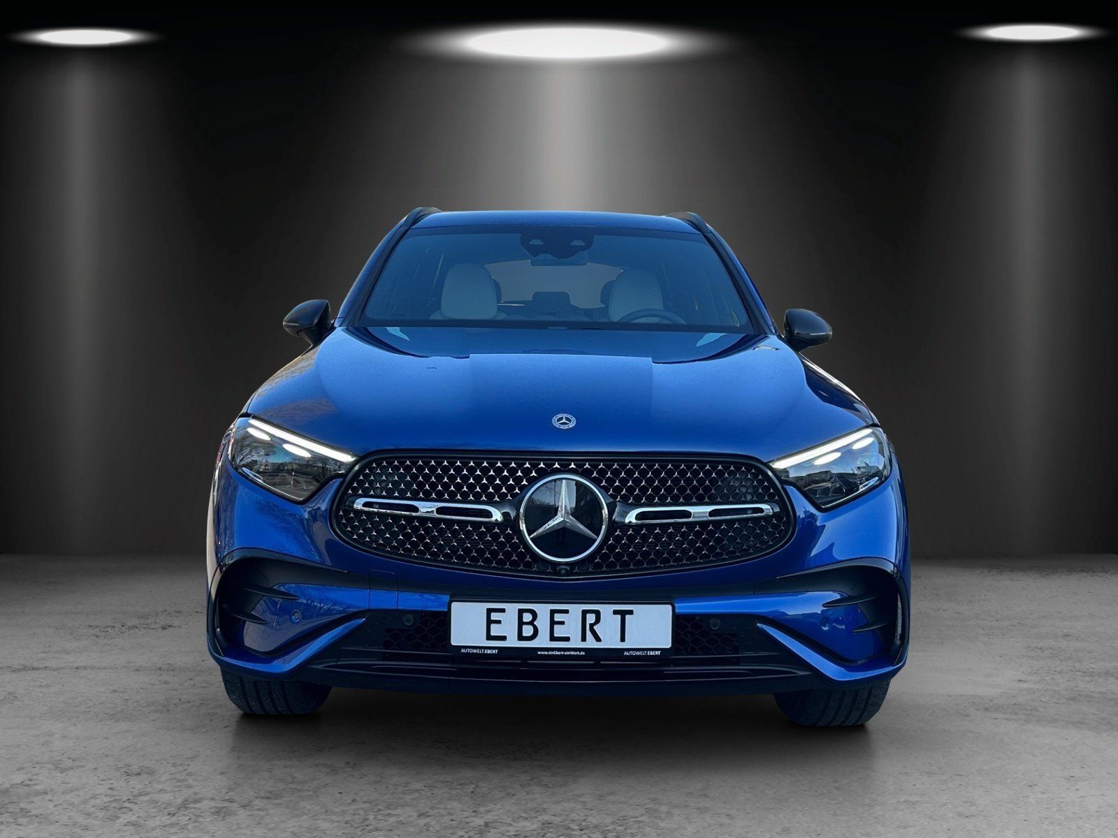 Fahrzeugabbildung Mercedes-Benz GLC 300 AMG Prem AIRMATIC Burme DISTRO Night HAL