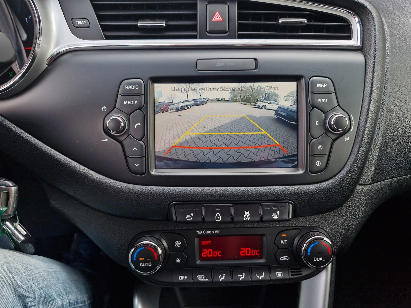 Kia cee'd / Ceed Navi Kamera Sitzheizung etc.