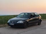 Honda Civic EJ9 Klima Original - Honda Civic Kleinwagen Ej9 mit Benzin-Antrieb