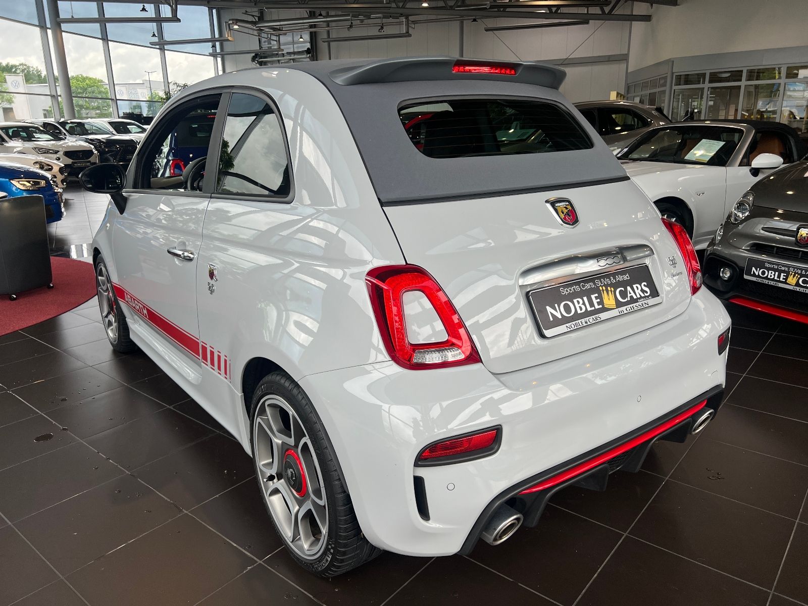 Fahrzeugabbildung Abarth 595C Turismo KLIMA XENON NAVI LEDER ALU