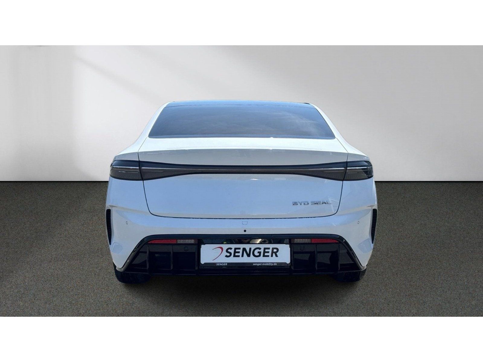 BYD SEAL