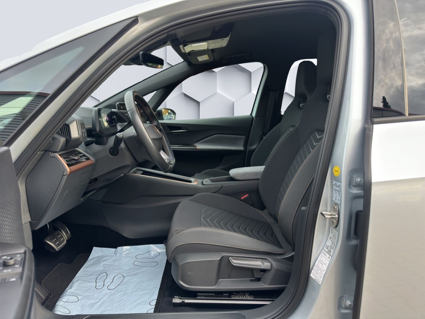 Born 150kW 1-Gang Automatik LED 360°Kamera ACC P