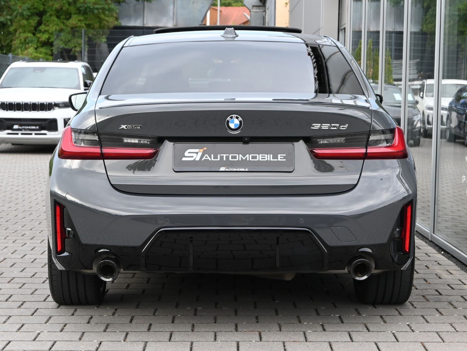 Fahrzeugabbildung BMW 320d xDr M SPORT PRO °ACC°GLASDACH°HK°STHZG°360°