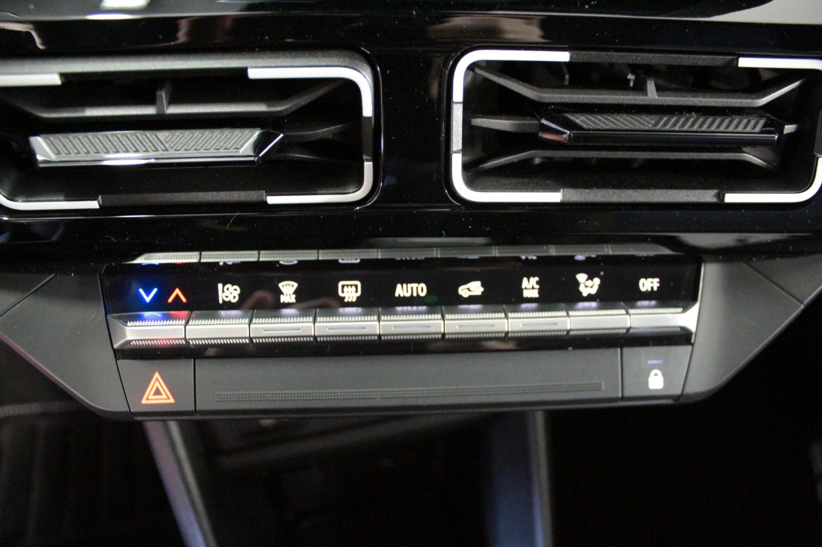 Fahrzeugabbildung Renault R 5  E-Tech Techno 120 Urban Range *Winterpaket*