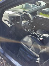 Ford Kuga - 10