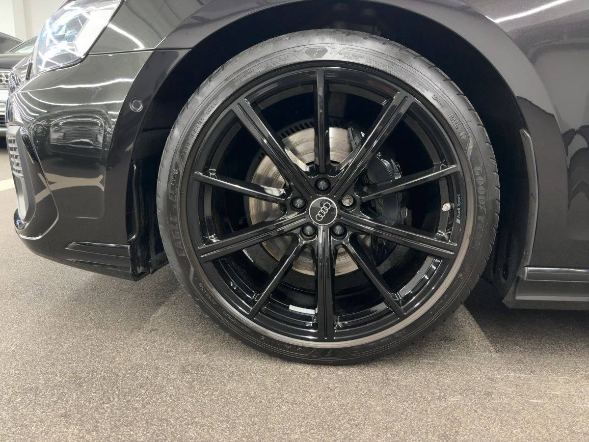 Audi A8 - Bild 15