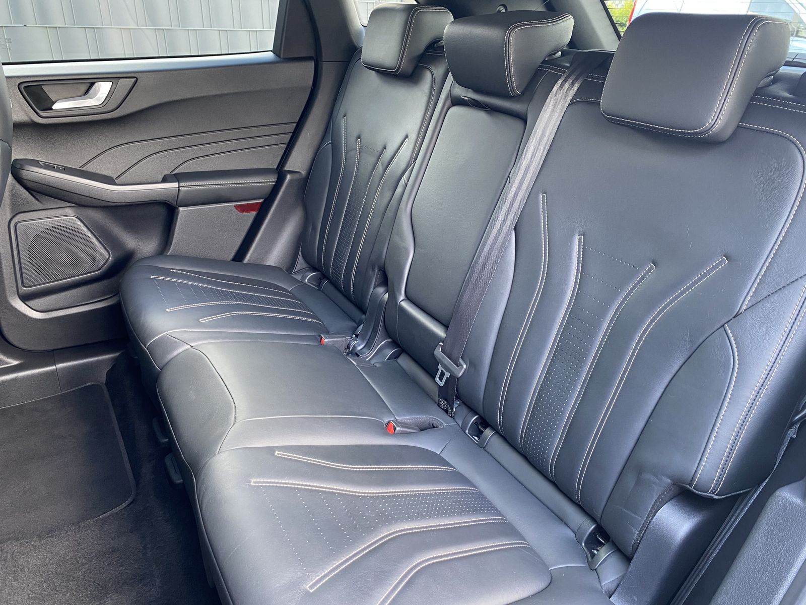 Fahrzeugabbildung Ford Kuga 2.5 Duratec PHEV Vignale NAV+LED+AHK+B&O+VC