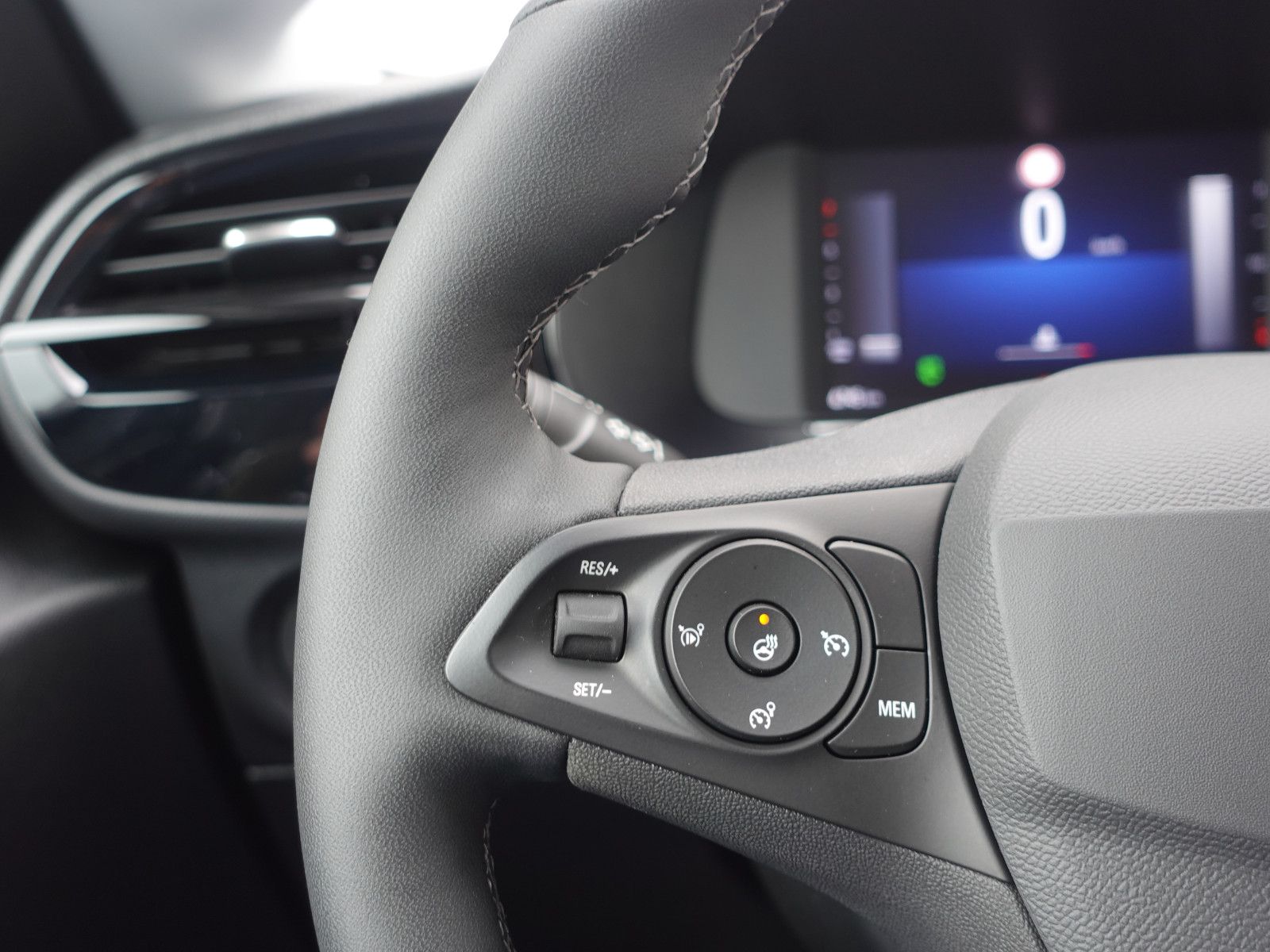 Fahrzeugabbildung Opel Corsa 1.2 Allwetter,Sitzh.,PDC,LED,Kamera,DAB