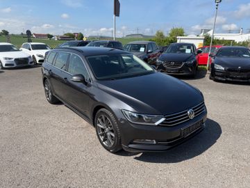 Volkswagen Passat - 3