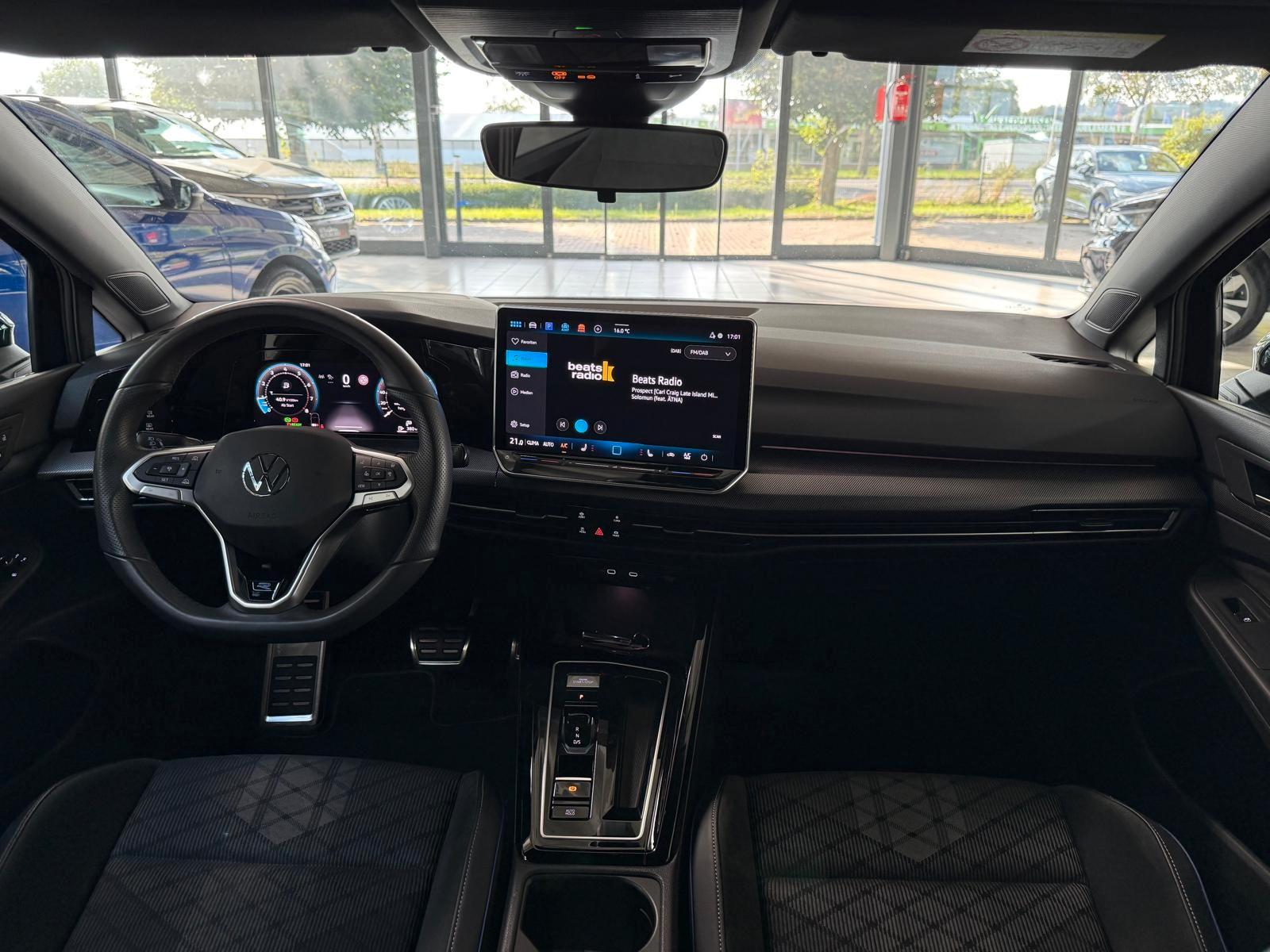 Volkswagen Golf VIII Lim. 1.5 eTSI 110 kW R-Line, миниатюра 9