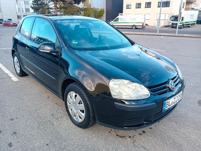 Volkswagen Golf V Lim. Trendline 1.4