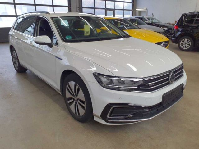 Volkswagen Passat GTE ACC LED Navi 360°Cam CarPlay