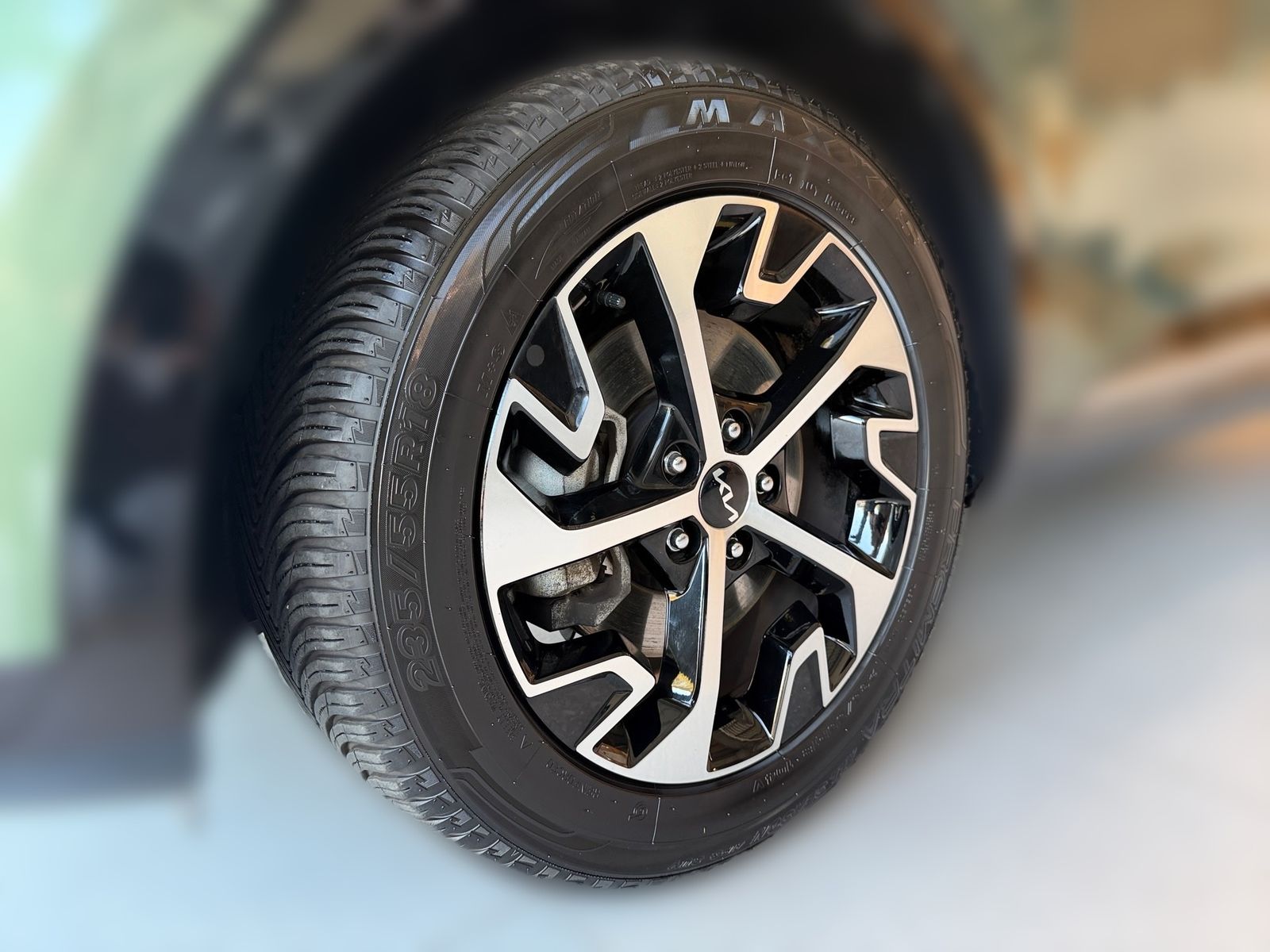 Fahrzeugabbildung Kia SPORTAGE 1.6T 48V 2WD DCT Spirit