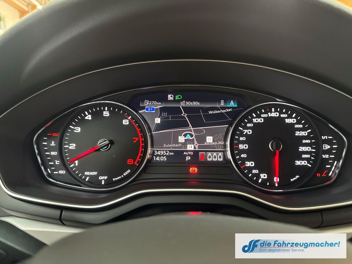 Fahrzeugabbildung Audi A4 Avant 40 TFSI advanced HUD Navi Soundsystem L