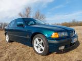BMW E36 316i Oldtimer 2 Hand guter orig. Zustand - BMW 316 Limousine 316i e36 mit Benzin-Antrieb