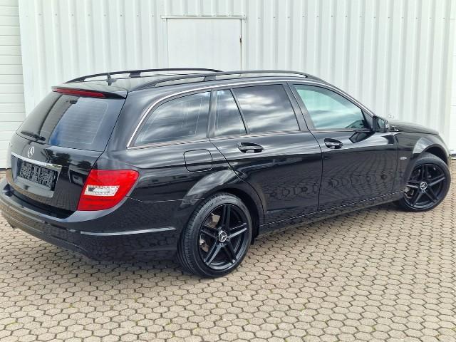 Mercedes-Benz C 180 CGI T*Navi*17 Zoll*Sitzheiz.*MB-Service