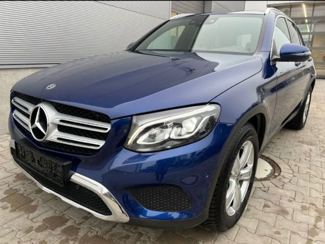 Mercedes-Benz GLC 250 4Matic Exclusive Line /SHZ/BT/PDC/KAM/