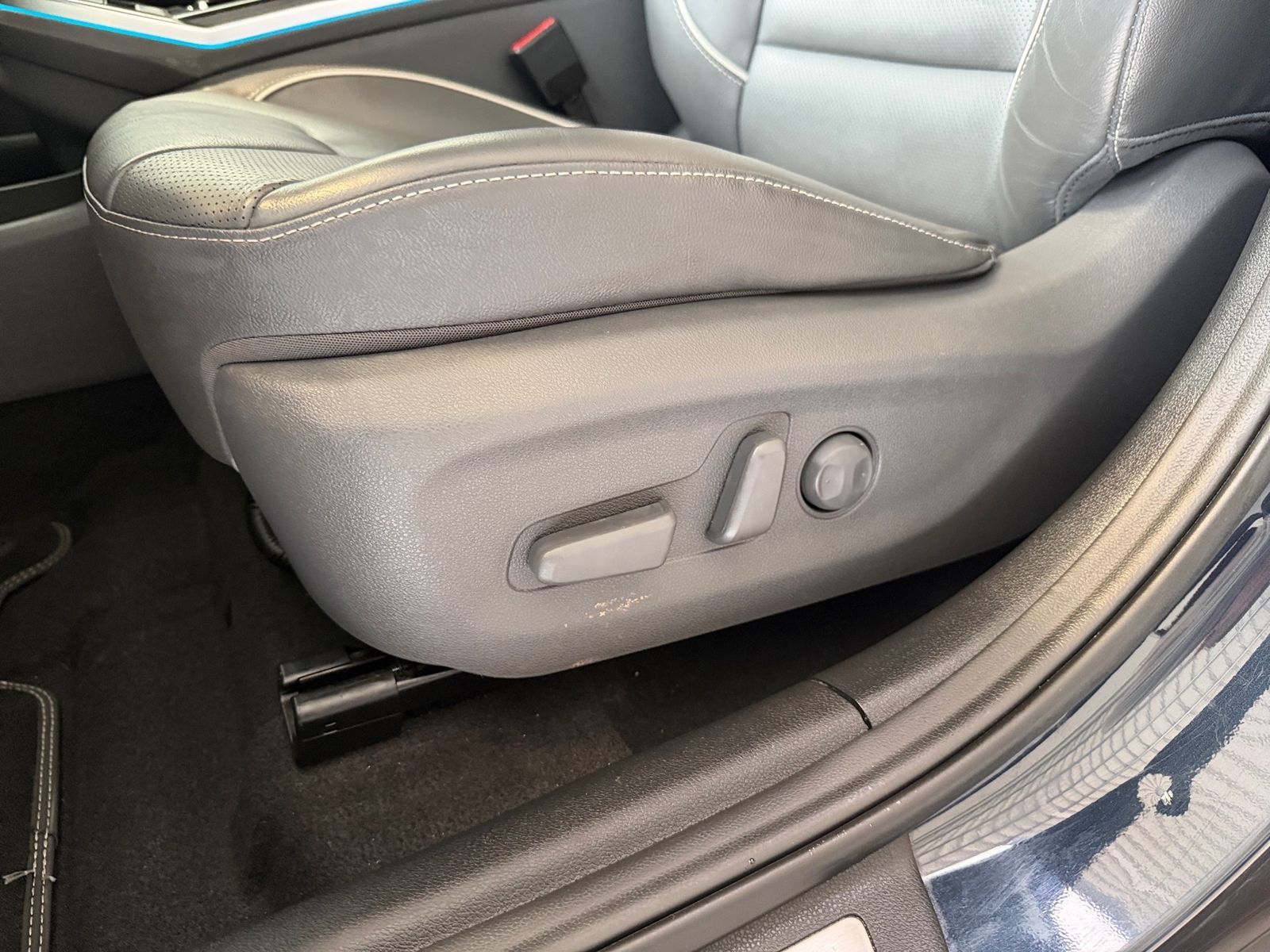 Fahrzeugabbildung Kia NIRO EV HIGH Spirit 3PH LED