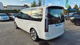 Hyundai STARIA 2.2 CRDi Trend 9-Sitzer Automatik 2WD - Hyundai Staria Trend mit Diesel-Antrieb